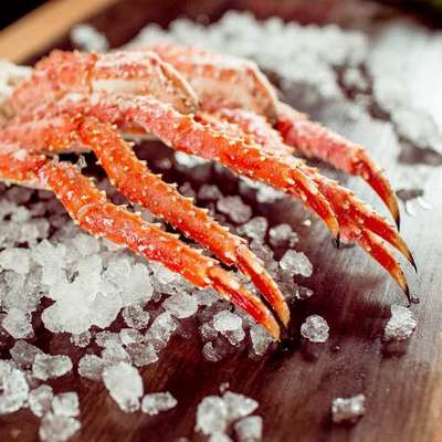 Клешня краба варено - мороженая